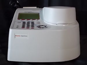 Thermo Fisher Scientific BioMate 3 UV-VIS Spectrophotometer 335905